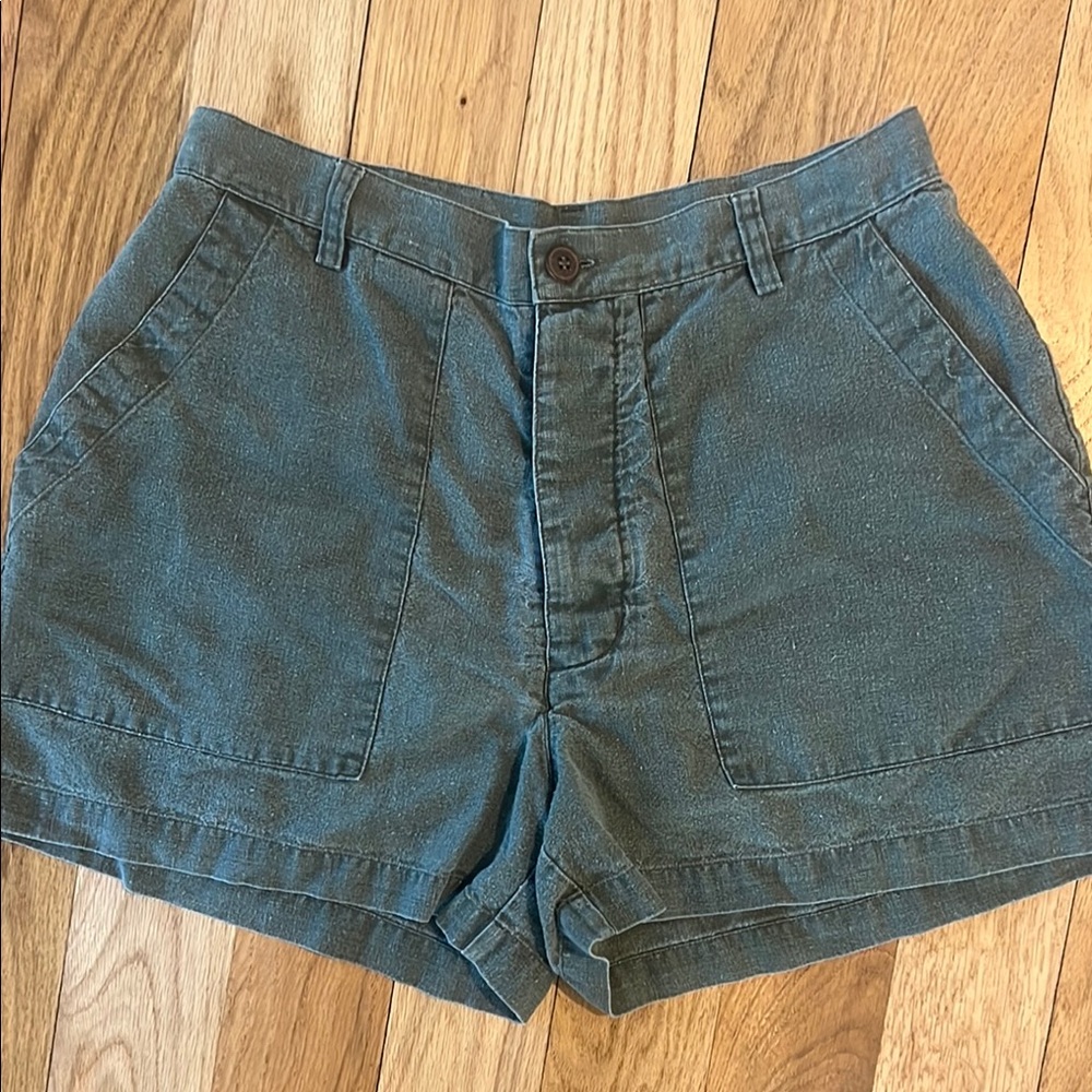 Patagonia Green Cargo Shorts with Relaxed Fit
